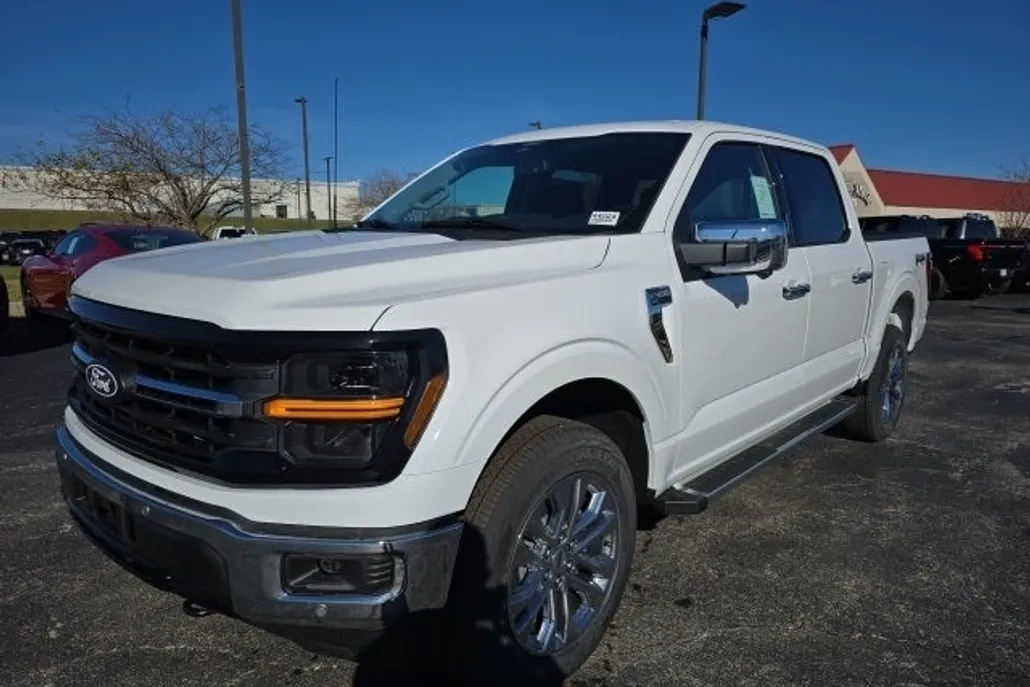 2024 Ford F-150 XLT photo 1
