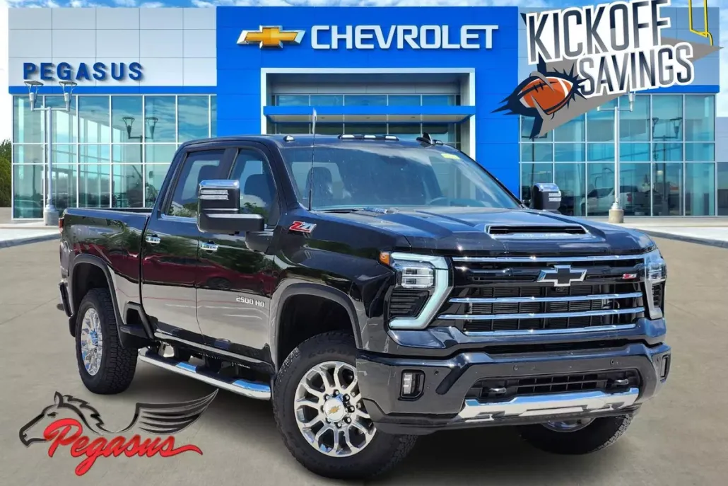 2025 Chevrolet Silverado 2500HD LT photo 1