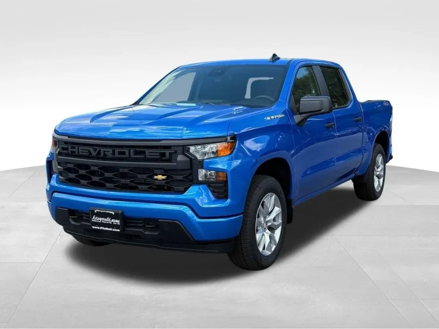 2026 Chevrolet Silverado 1500 Custom photo 1