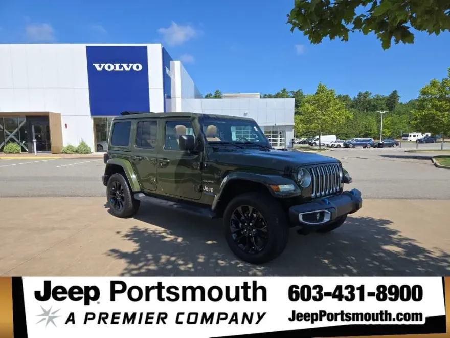 2022 Jeep Wrangler Unlimited 4xe Sahara photo 1