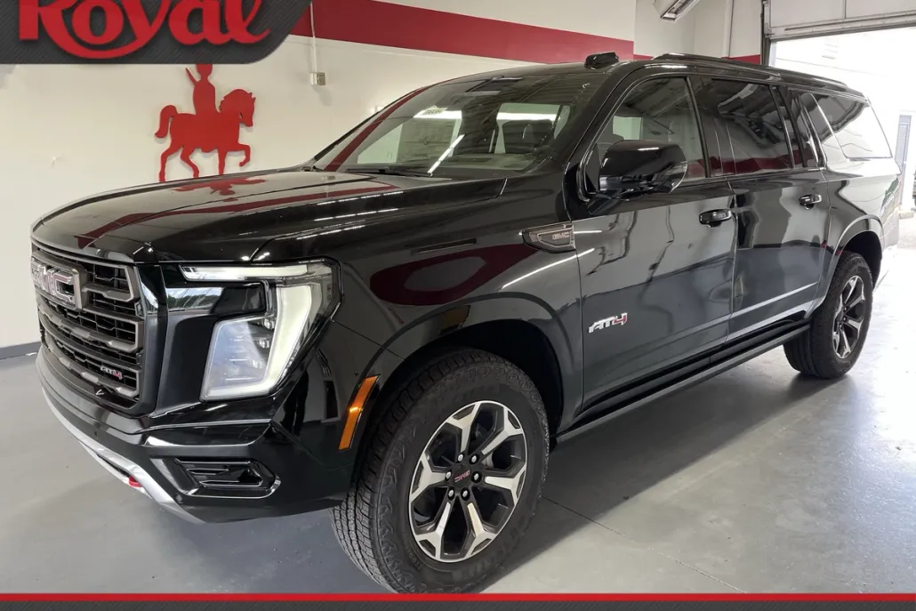 2025 Gmc Yukon XL AT4 Ultimate photo 1