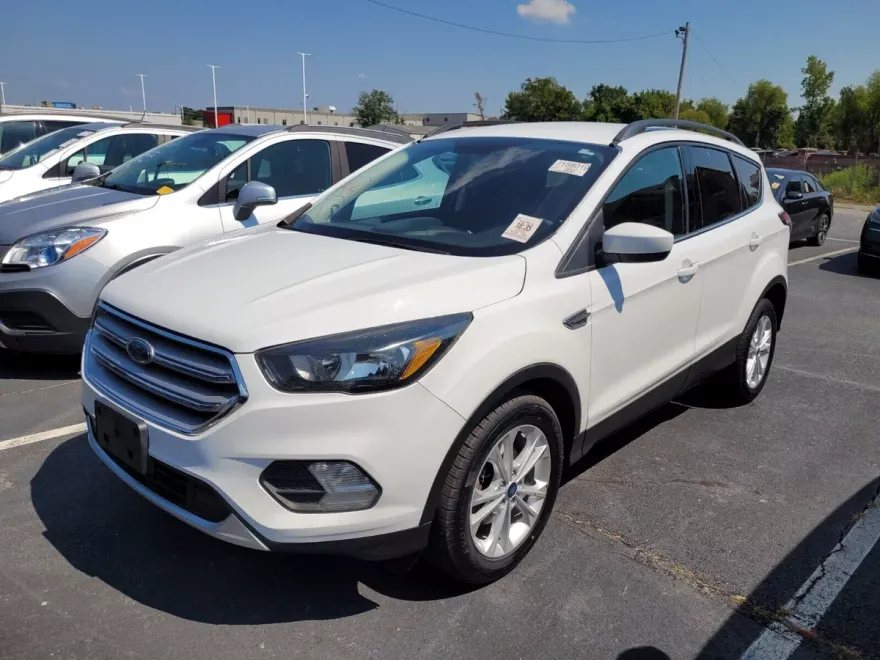2018 Ford Escape SE photo 1