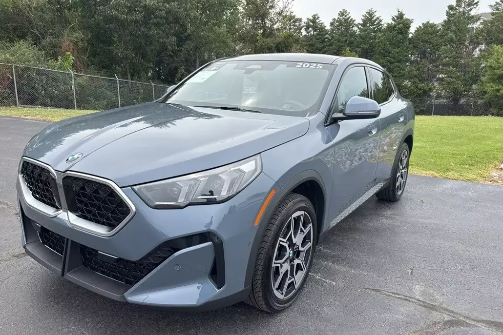 2025 Bmw X2 xDrive28i photo 1