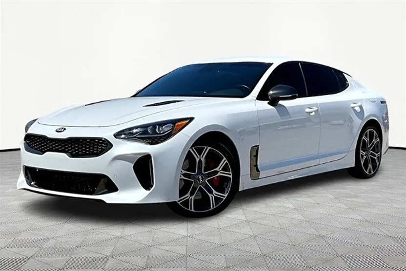 2021 Kia Stinger GT photo 1