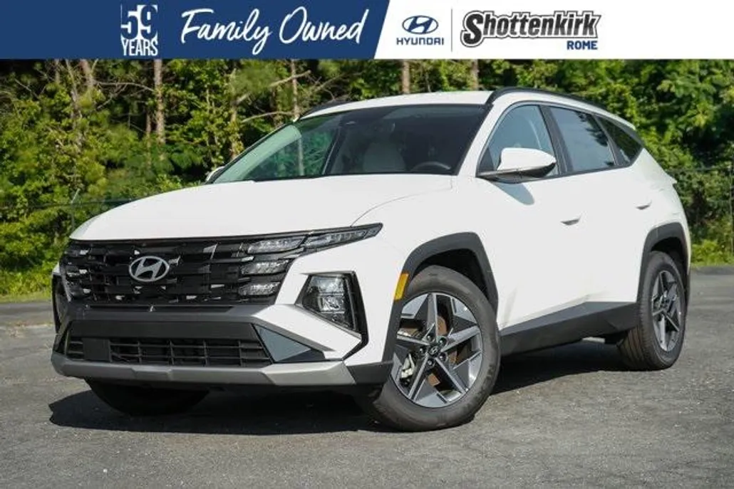 2025 Hyundai Tucson SEL photo 1