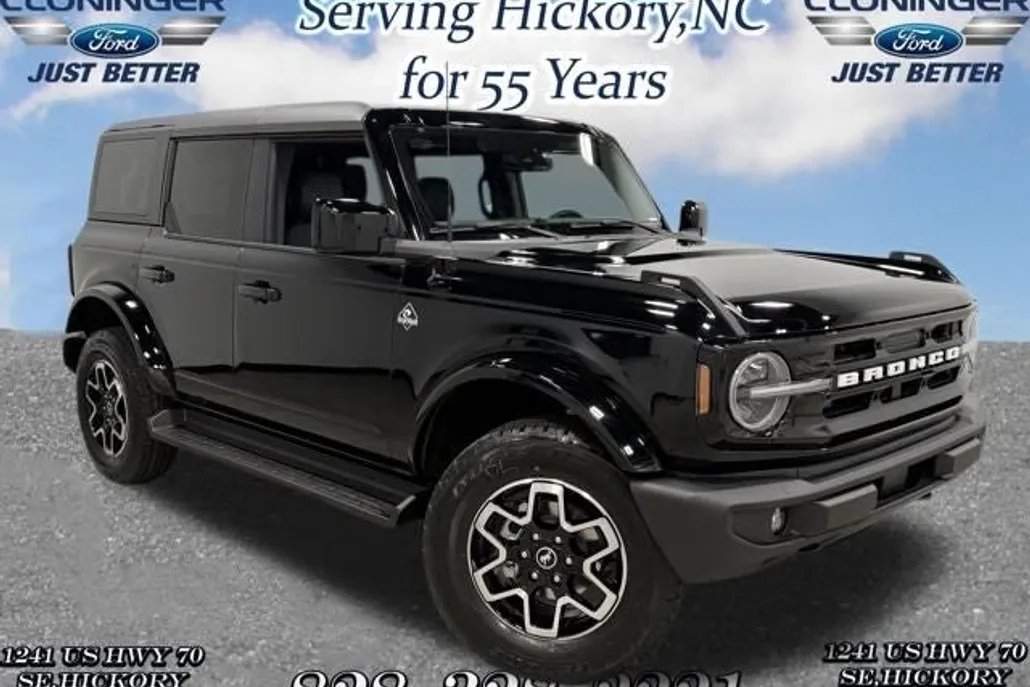 2025 Ford Bronco Outer Banks photo 1