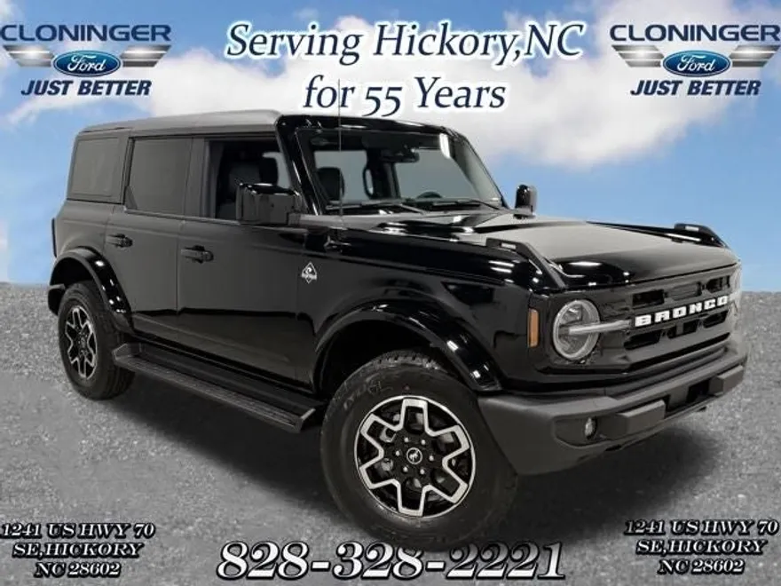 2025 Ford Bronco Outer Banks photo 1