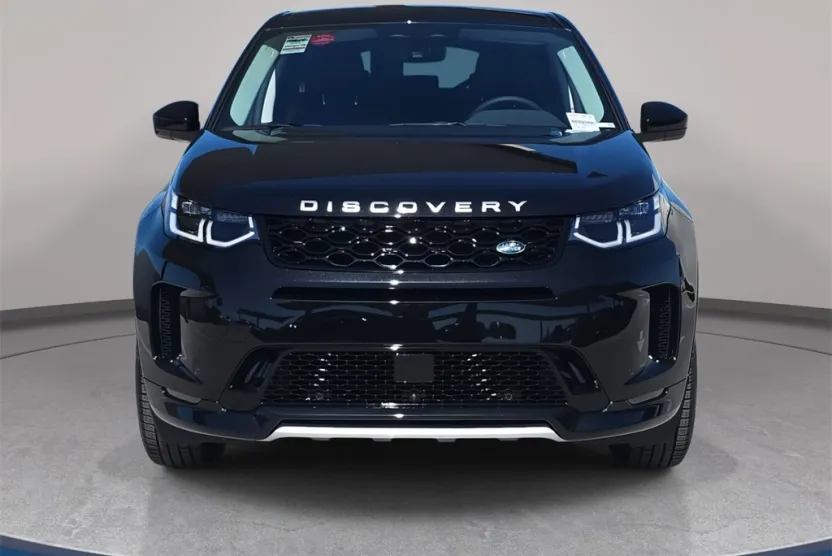 2025 Land Rover Discovery Sport S photo 1