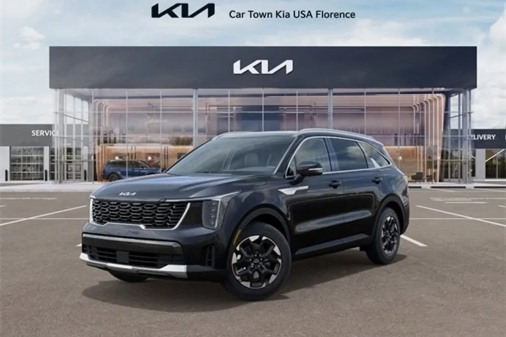 2025 Kia Sorento S photo 1