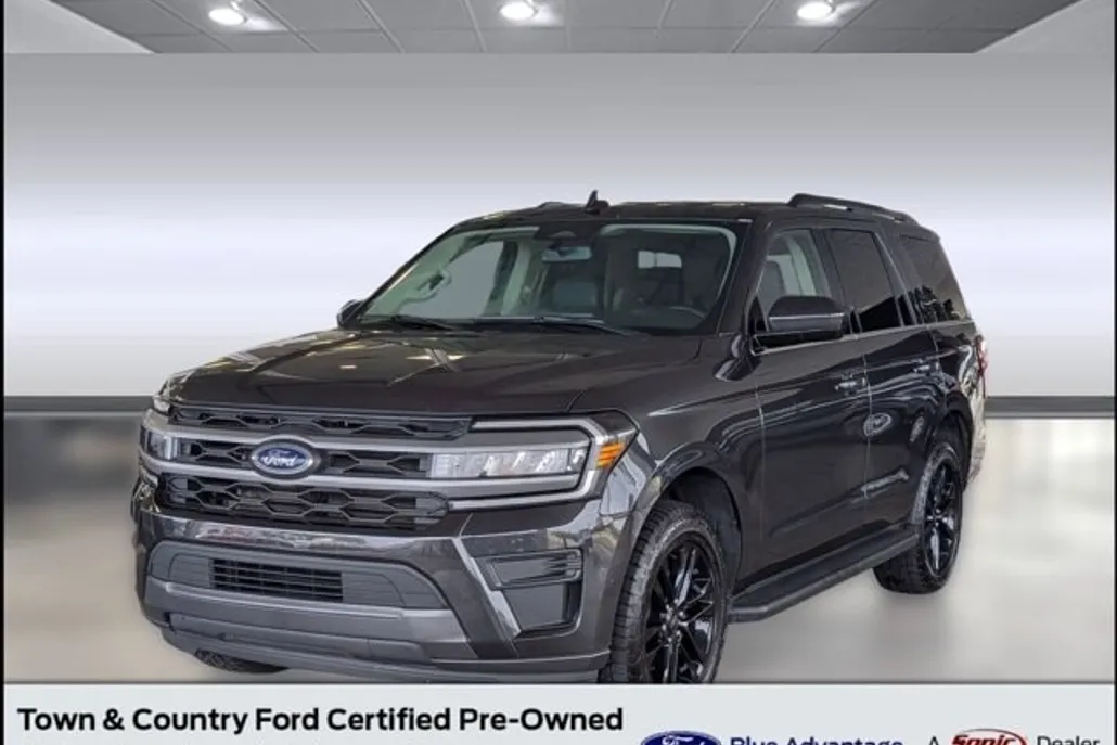 2024 Ford Expedition XLT photo 1
