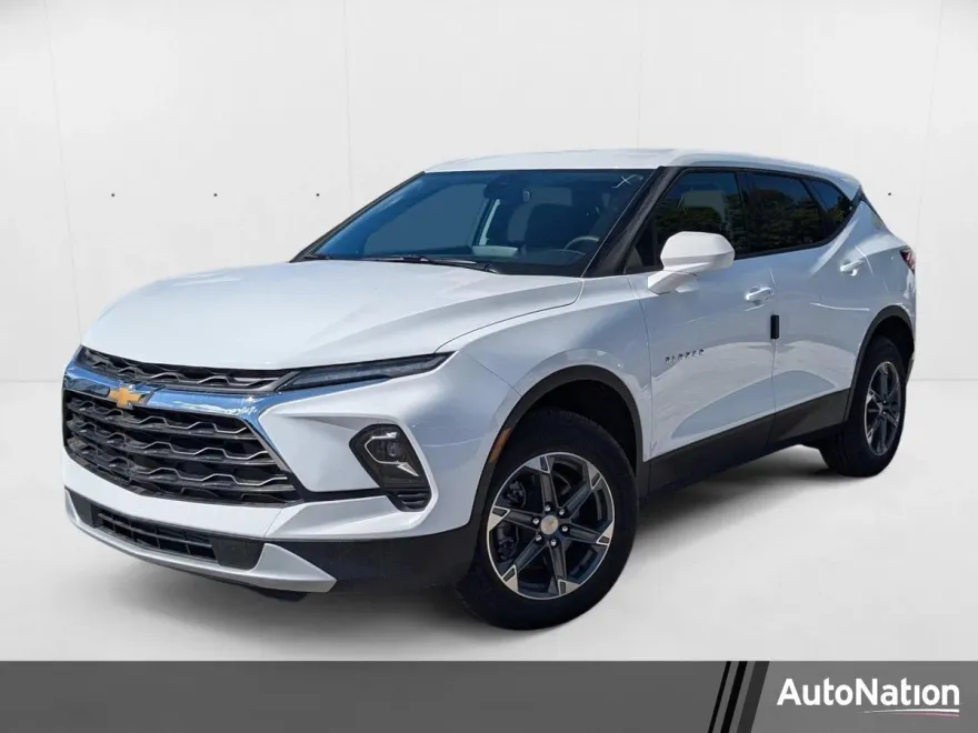 2025 Chevrolet Blazer 2LT photo 1