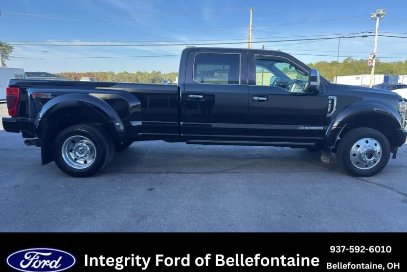2022 Ford F-450 Platinum photo 1