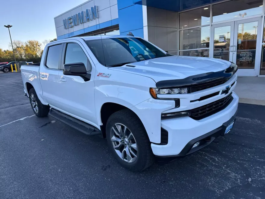 2022 Chevrolet Silverado 1500 RST photo 1