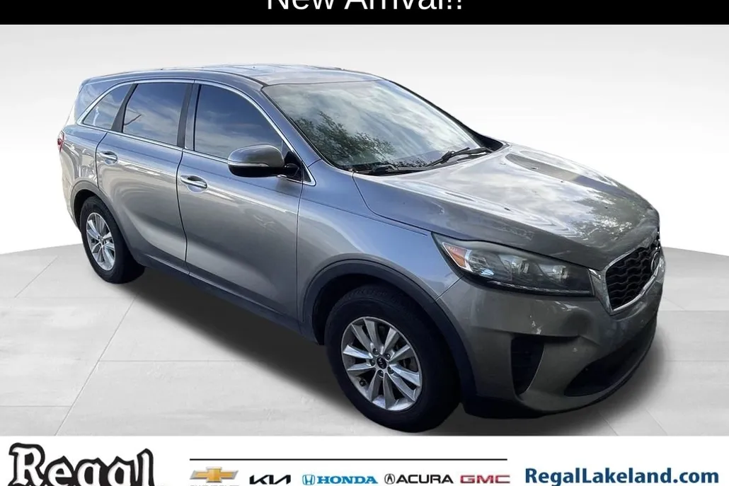 2019 Kia Sorento L photo 1