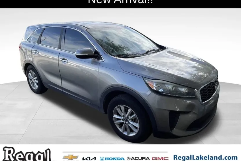 2019 Kia Sorento L photo 1
