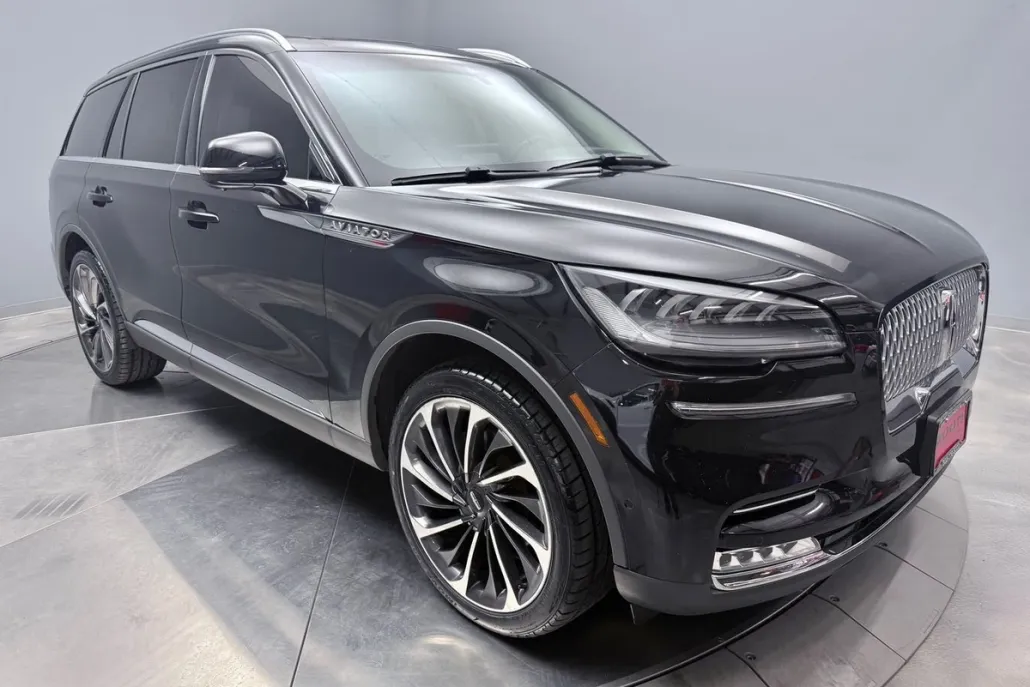 2021 Lincoln Aviator Reserve photo 1