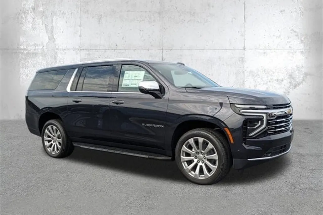 2025 Chevrolet Suburban Premier photo 1