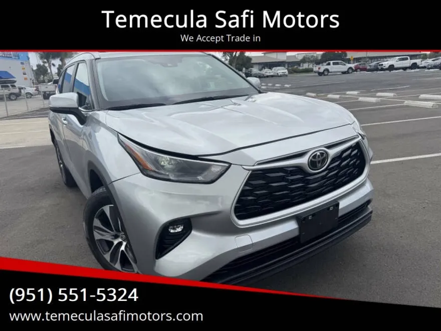 2024 Toyota Highlander XLE photo 1