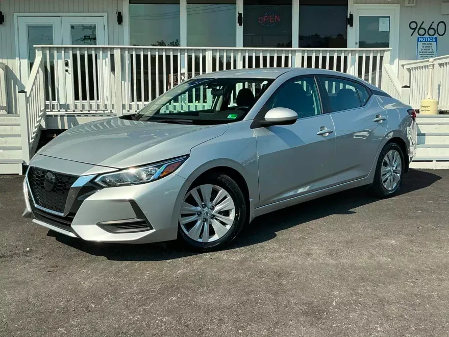2023 Nissan Sentra S photo 1