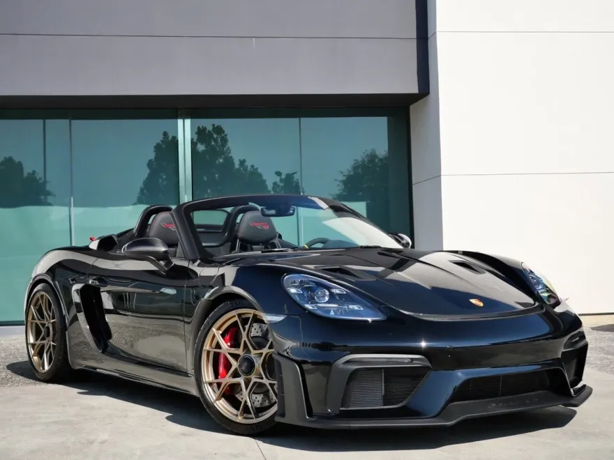 2024 Porsche Boxster Spyder photo 1