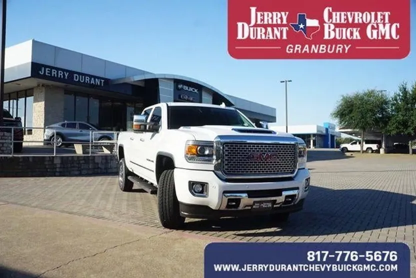 2017 Gmc Sierra 2500 HD Denali photo 1