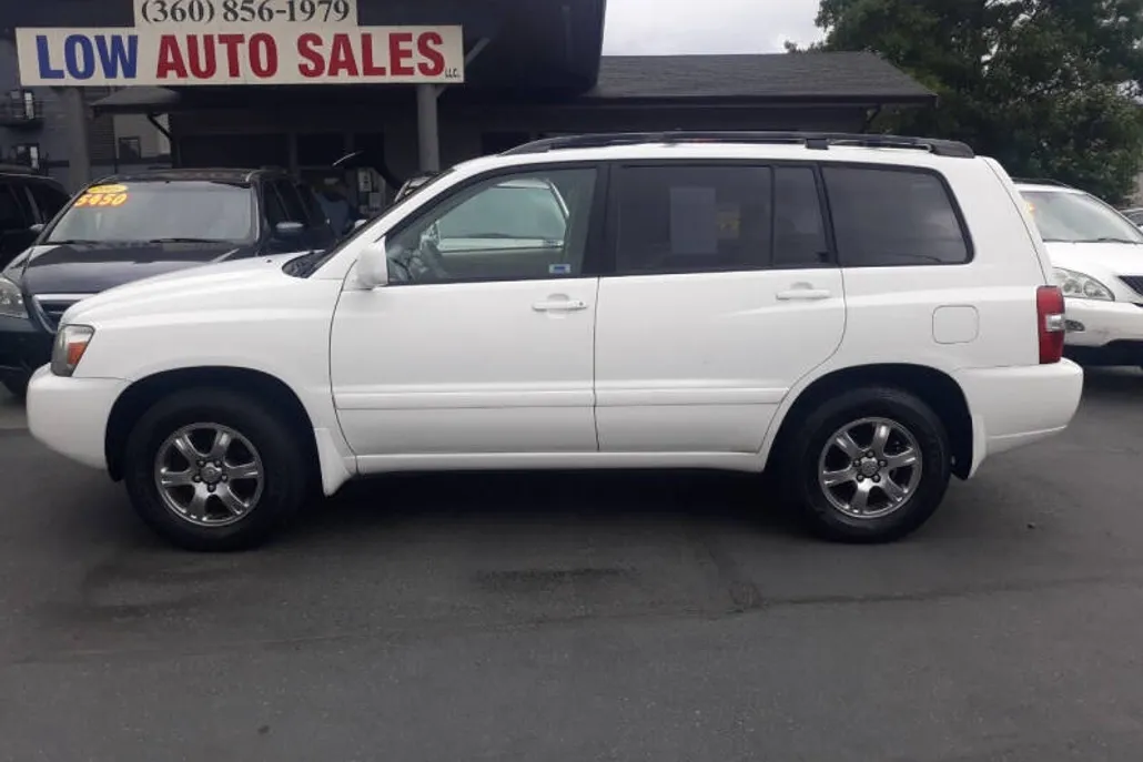 2005 Toyota Highlander photo 1