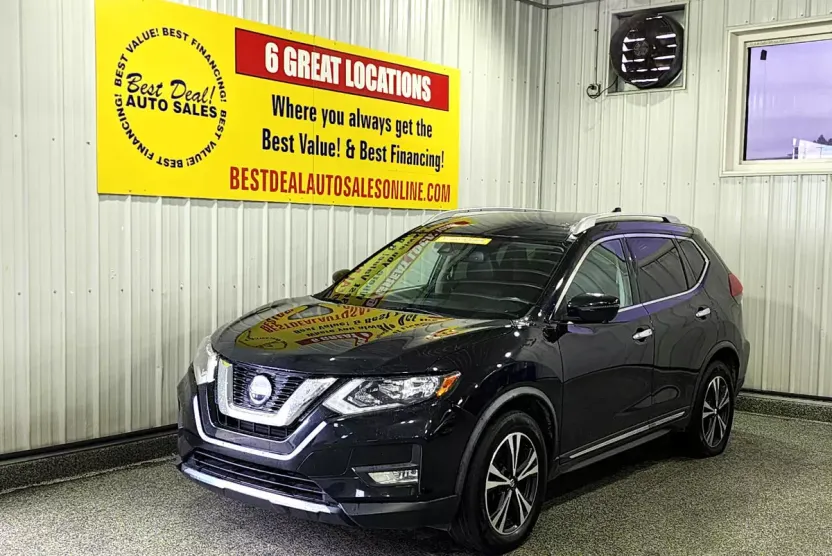 2018 Nissan Rogue SV AWD photo 1