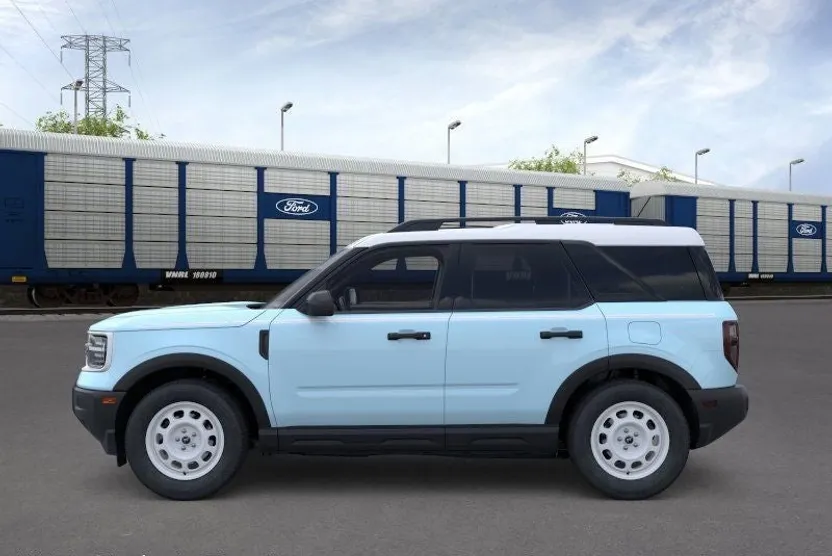 2025 Ford Bronco Sport Heritage photo 1