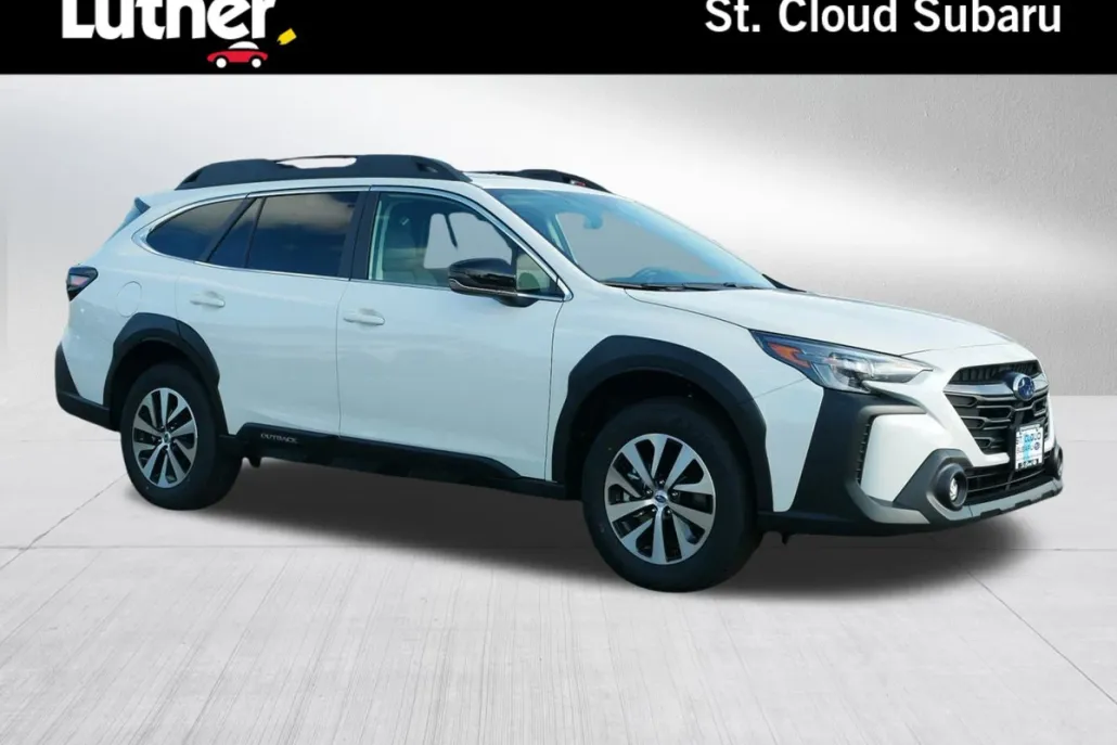 2025 Subaru Outback Premium photo 1