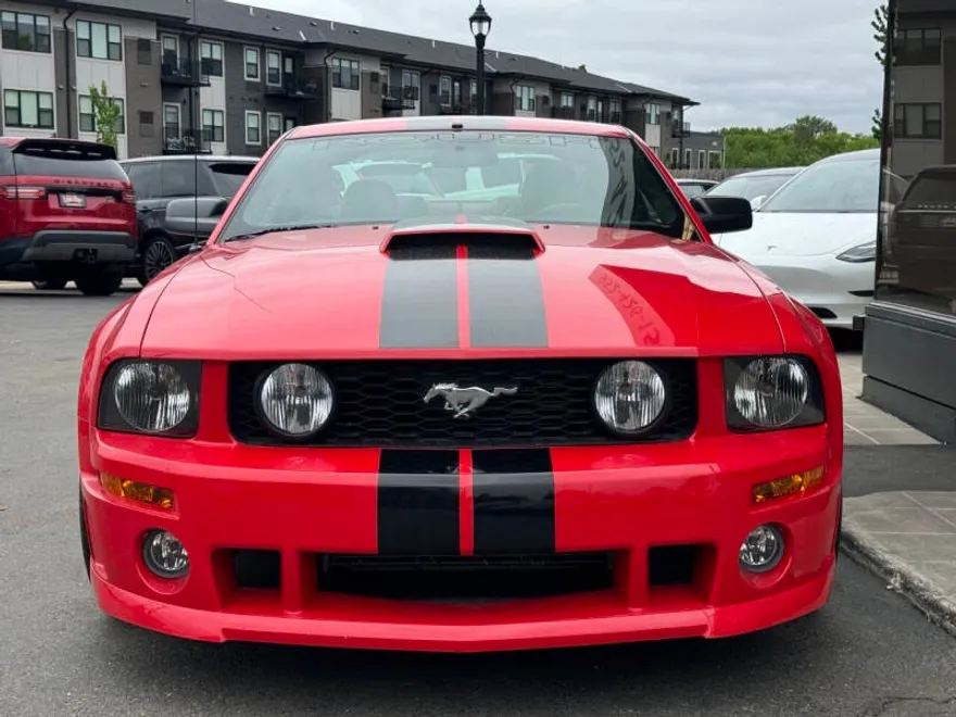 2006 Ford Mustang GT Premium Mach 1 photo 1