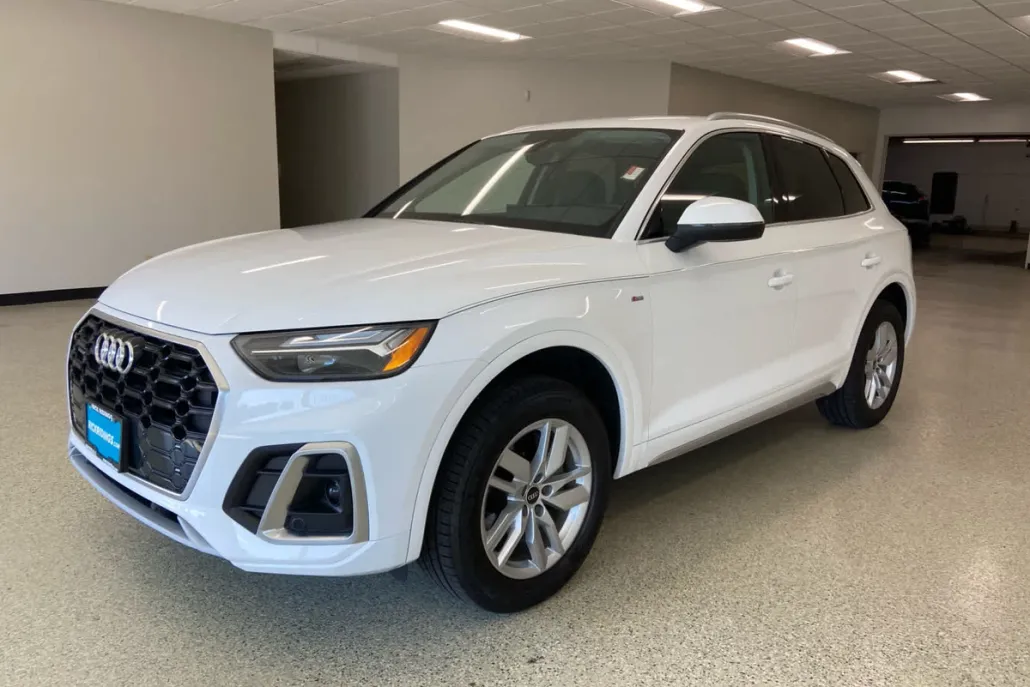 2022 Audi Q5 S line Premium 45 TFSI photo 1