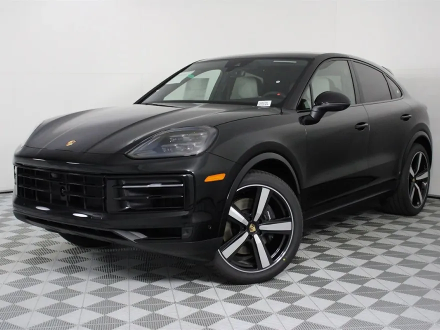 2025 Porsche Cayenne Coupe photo 1
