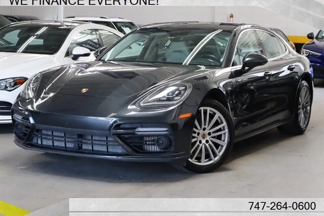 2017 Porsche Panamera Turbo photo 1