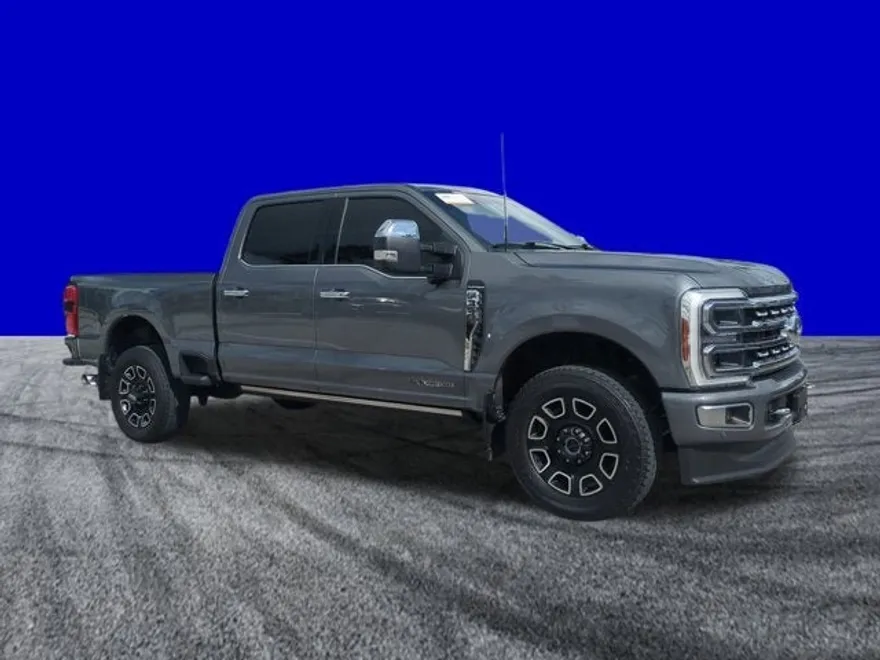 2024 Ford F-350 Platinum photo 1