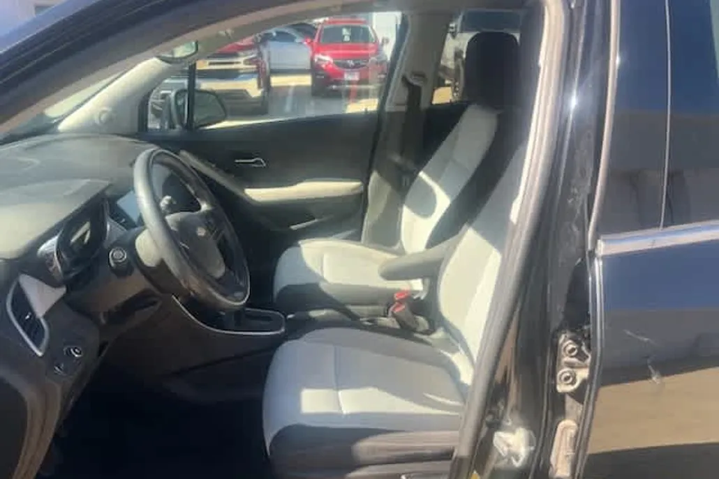 2019 Chevrolet Trax LT photo 1