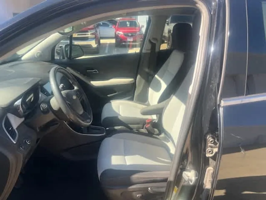 2019 Chevrolet Trax LT photo 1