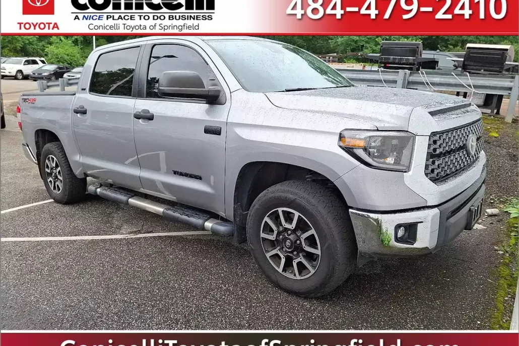 2020 Toyota Tundra SR5 CrewMax photo 1