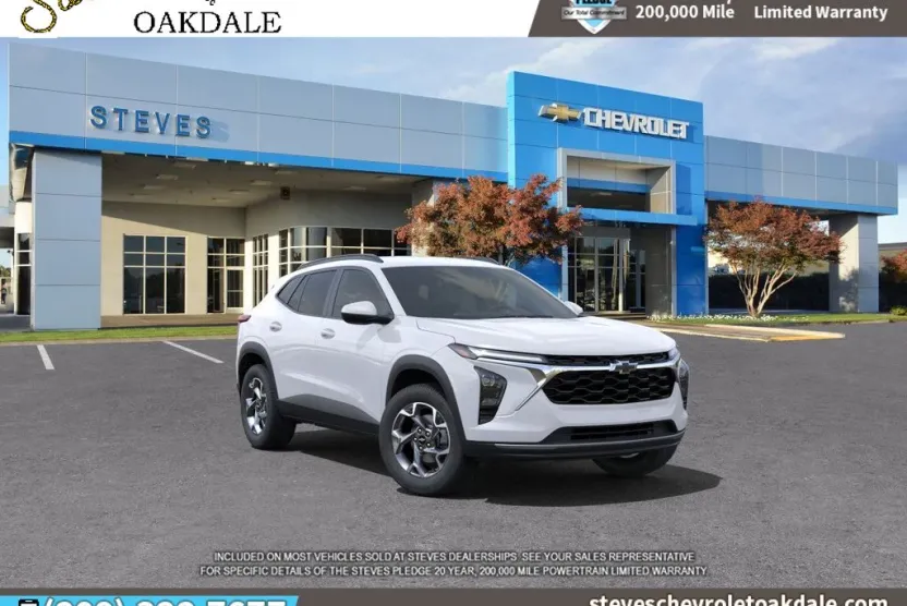 2025 Chevrolet Trax LT photo 1