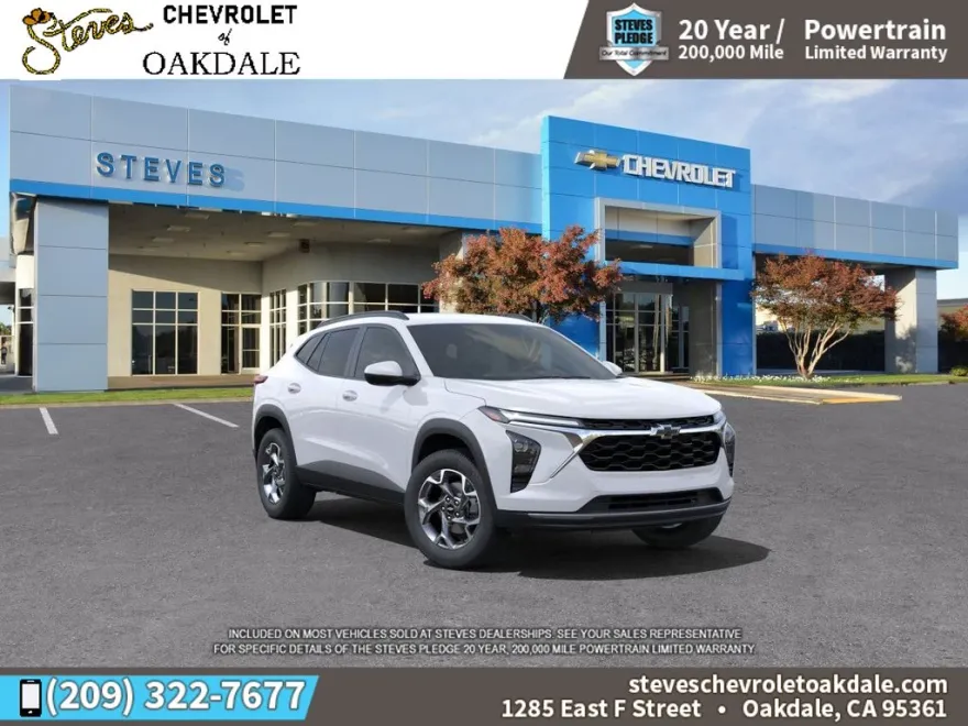 2025 Chevrolet Trax LT photo 1