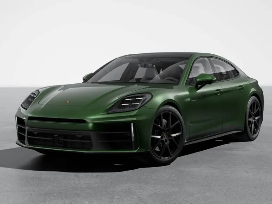 2026 Porsche Panamera 4 E-Hybrid photo 1