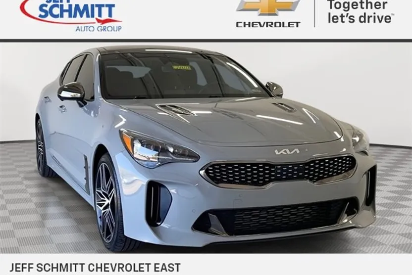 2023 Kia Stinger GT2 photo 1