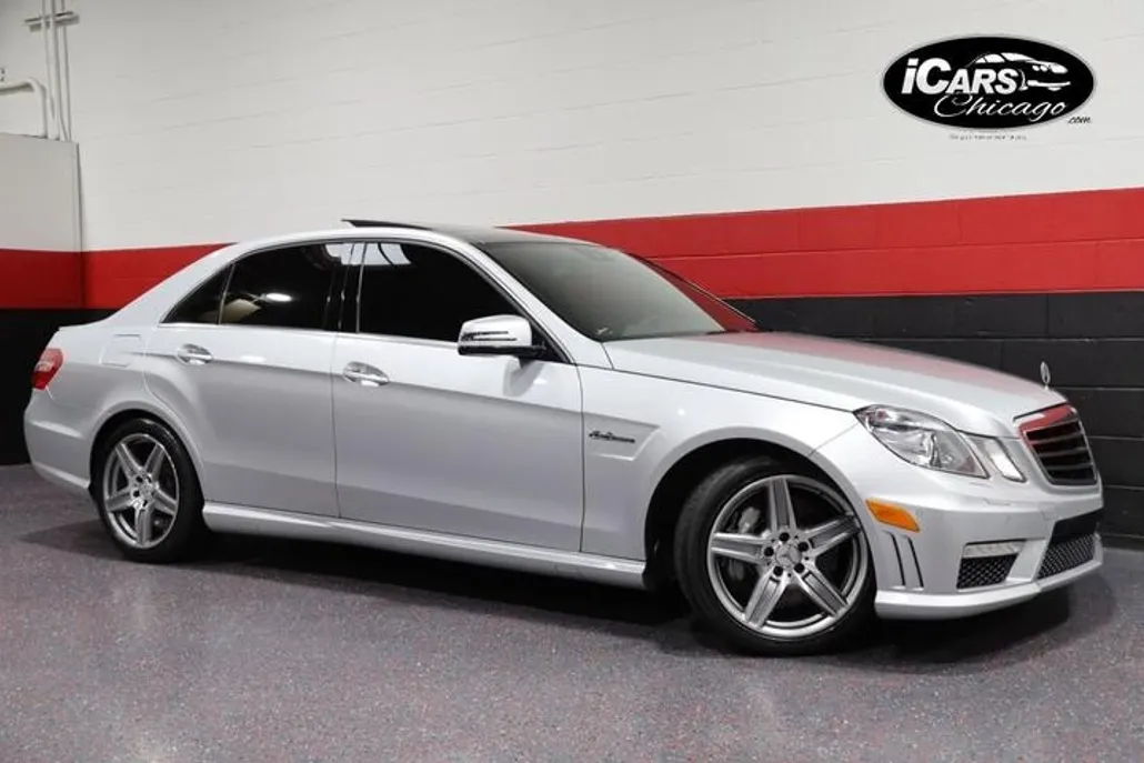 2011 Mercedes Benz E 63 AMG Sedan photo 1