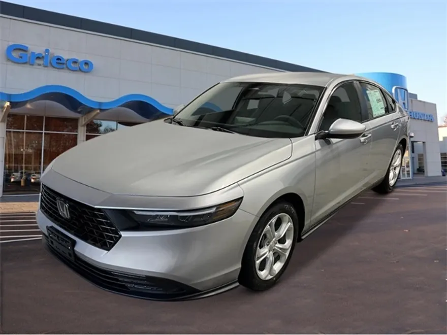 2025 Honda Accord LX photo 1