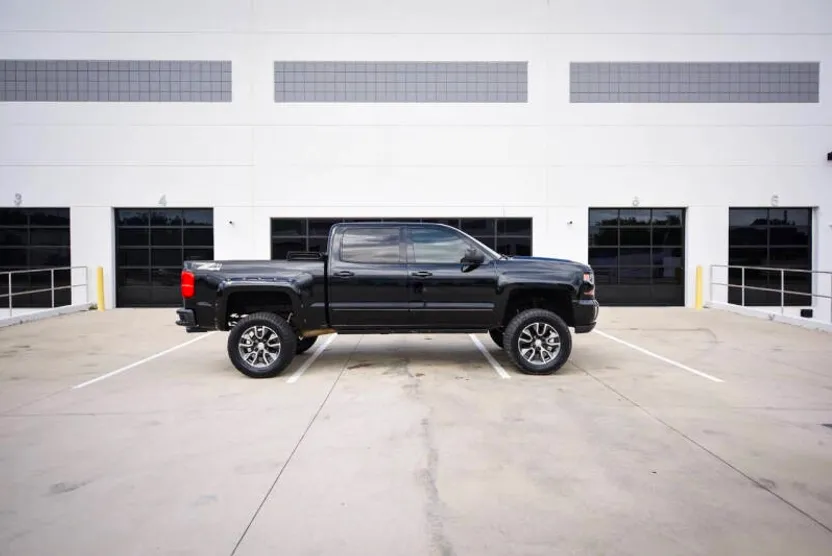 2016 Chevrolet Silverado 1500 LT Z71 photo 1