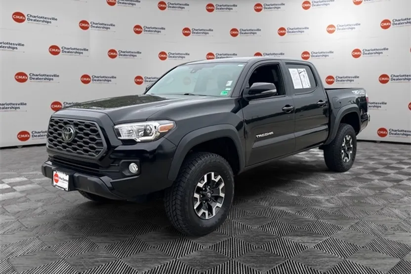 2023 Toyota Tacoma TRD Off-Road V6 photo 1