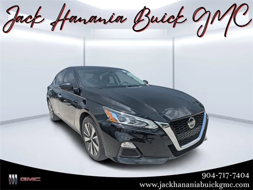 2022 Nissan Altima 2.5 SV photo 1