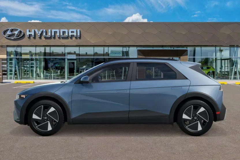 2025 Hyundai Ioniq 5 SEL photo 1