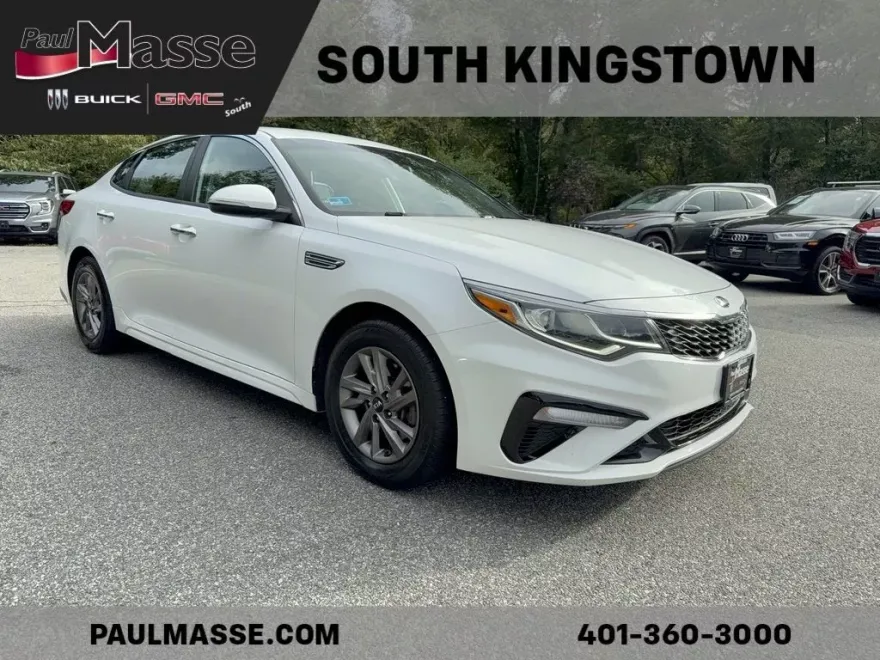 2020 Kia Optima LX photo 1