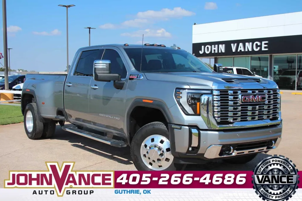 2024 Gmc Sierra 3500 HD Denali photo 1