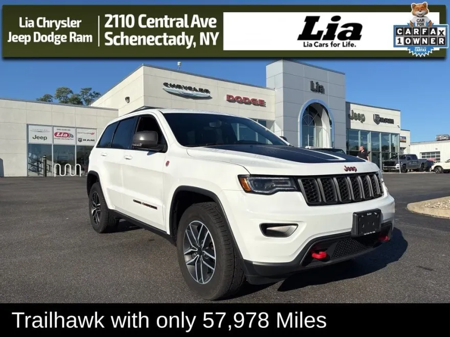 2021 Jeep Grand Cherokee Trailhawk photo 1